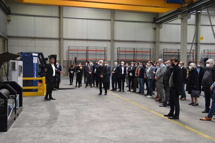 Project manager Robert Zalinski presented products and site