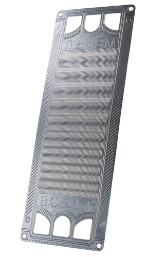 Rectangular metal washboard with a ribbed surface and the words "METELO" and "BORD" embossed on it. Rectangular metal washboard with a ribbed surface and the words "METELO" and "BORD" embossed on it.