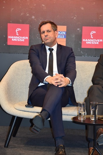 Home game for Minister Olaf Lies at Hannover Messe - © Nadja Wohlleben