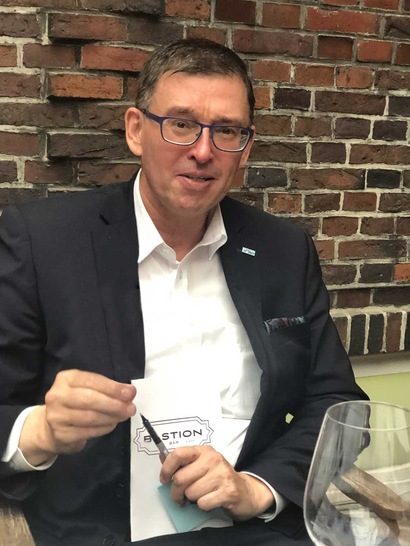 Sven Jösting at one of the last events in Hamburg - © M. Paterna, edited by R. Müller