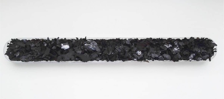 Shredded Material - © Heraeus