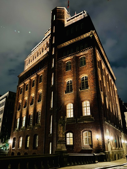 The historic Laeiszhof on Nikolaifleet in Hamburg