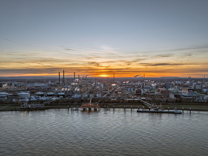 The new LOHC plant is to be built in the Chempark of Dormagen, Germany.  - © www.sport-fotografie.de