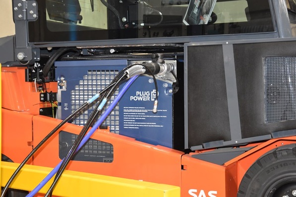 4-Plug-DSC_0068-klein