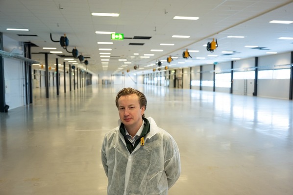 A large hall with cleanroom equipment and big plans: Tor-Erik Hoftun of Teco 2030