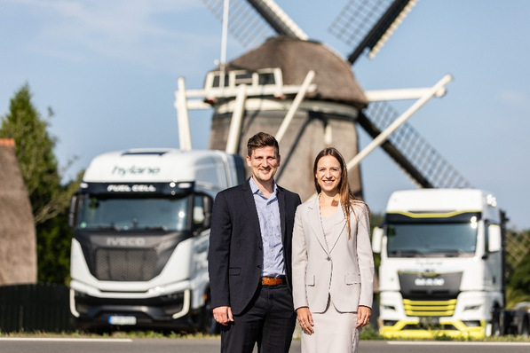 Sara Schiffer (Managing Director, hylane GmbH and hylane Netherlands BV) and Maximilian Draxler (Managing Director, hylane Netherlands BV)