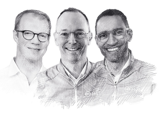 Robert Reisch,  Dr. Björn ­Lüssow and Steven Oji