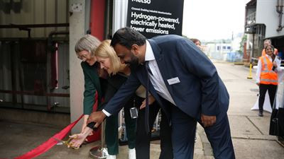 Opening of the new pilot plant in Frankfurt am Main