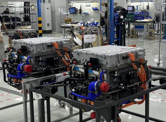 Fuel cell systems for heavy commercial vehicles are currently in demand.