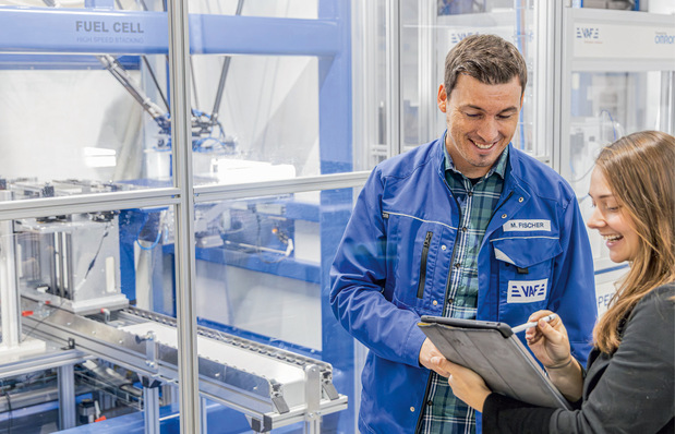 High speed stacker in operation