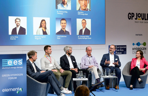 A dedicated exhibition area on the topic of hydrogen was already part of The Smarter E in 2025, when it was called the Green Hydrogen Forum