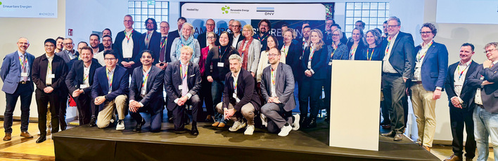 Group photo at the end of the event.