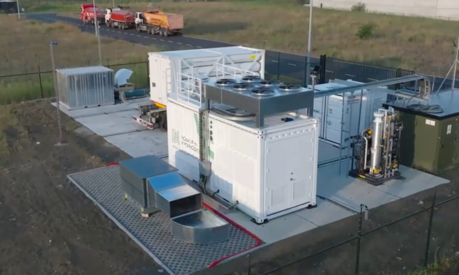 A first look at the commercial-scale AEM electrolyser from Power to Hydrogen, now operating at the Port of Antwerp-Bruges.
