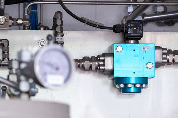 The hydrogen plant in the mobility demonstrator Move at Empa.