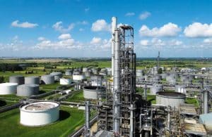 Green H2 reduces CO2 footprint of refineries