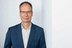 Former Opel CEO has changed companies and moved to Nikola.